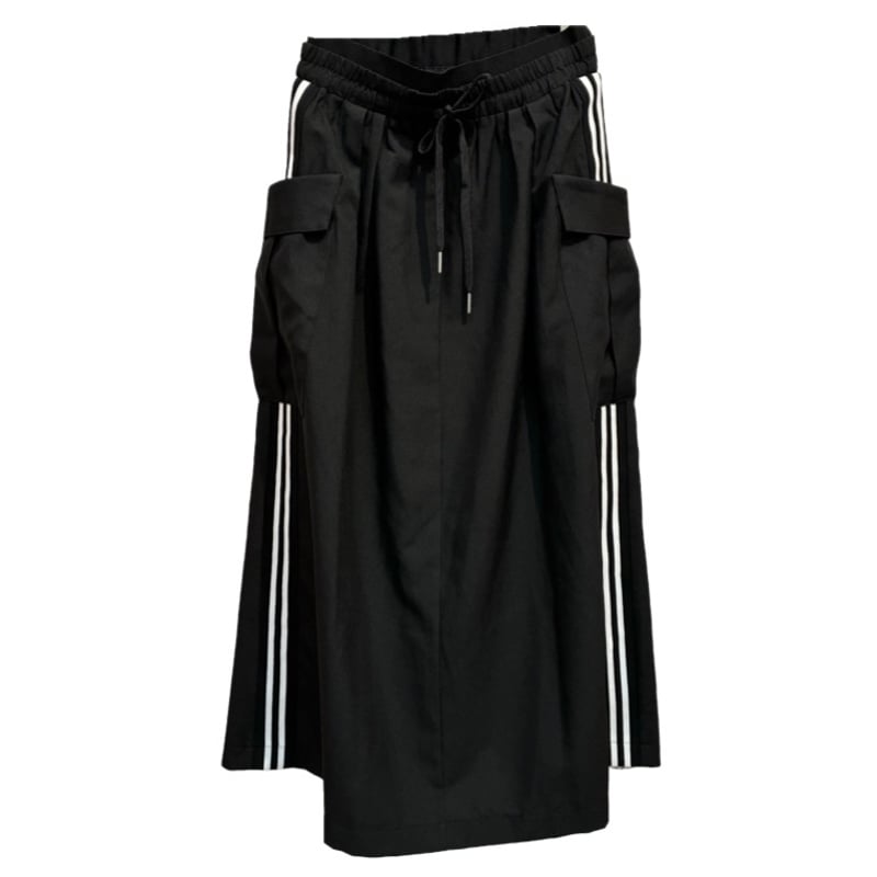 TFW49 ブラック ナイロン生地　カーゴスカート TFW49 ブラック ナイロン生地 カーゴスカート - メルカリ