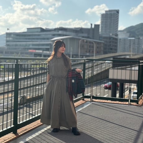 LIROMA シャツワンピース　khaki