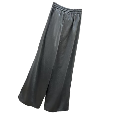 LIROMA アセテートロングワイドパンツ