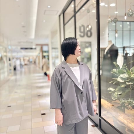 QTUME ストレッチジャケット　gray