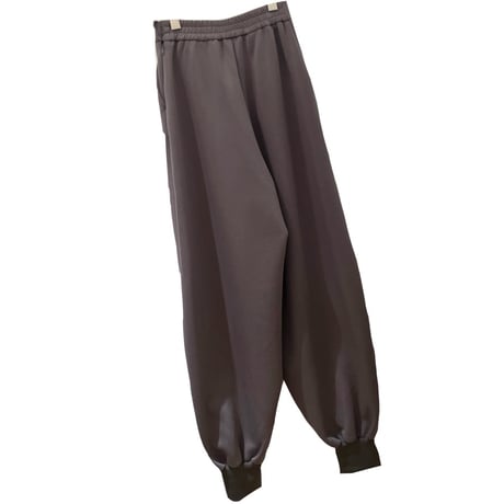 M53. (エムゴーサン) パンニッカボッカーズ　チャコール