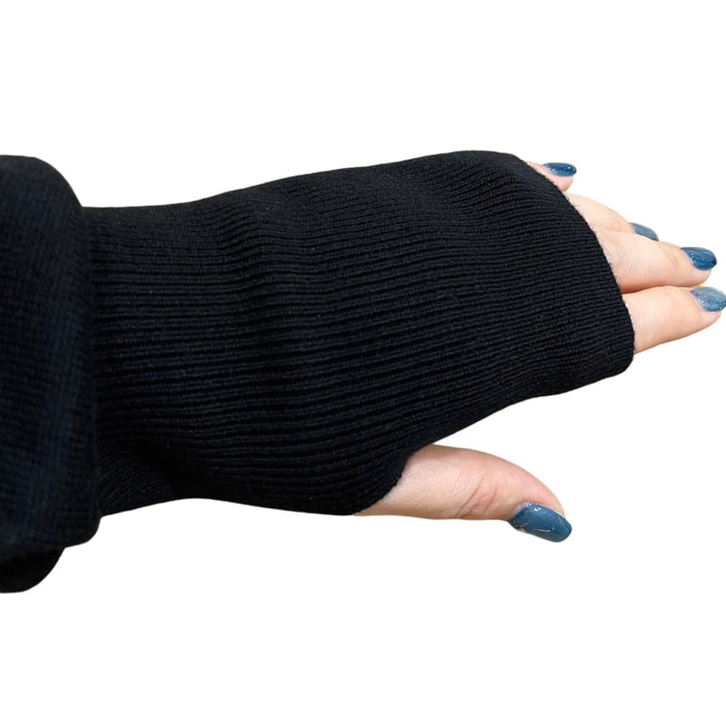 THOMAS MAGPIE Vネックニットプルオーバー ブラック | grasol Nagas