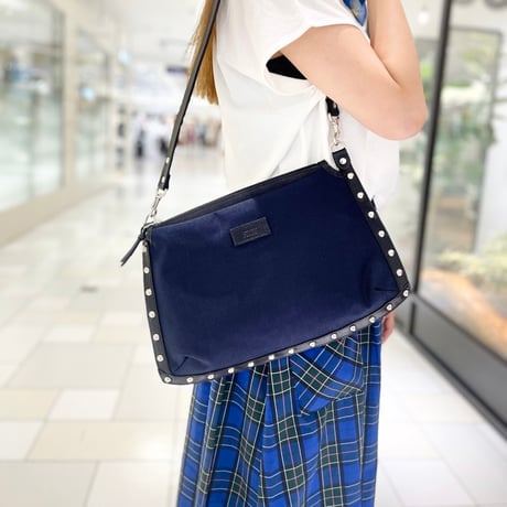 FuLaT スタッズナイロンハンドバッグ　ネイビー