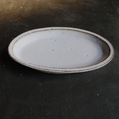 Oval Plate M　オーバルプレート（淡路島土シリーズ）
