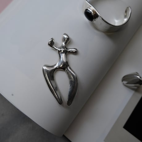 Abstract Figure Pendant Top