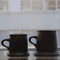 ONE KILN / A MUG L / ASH