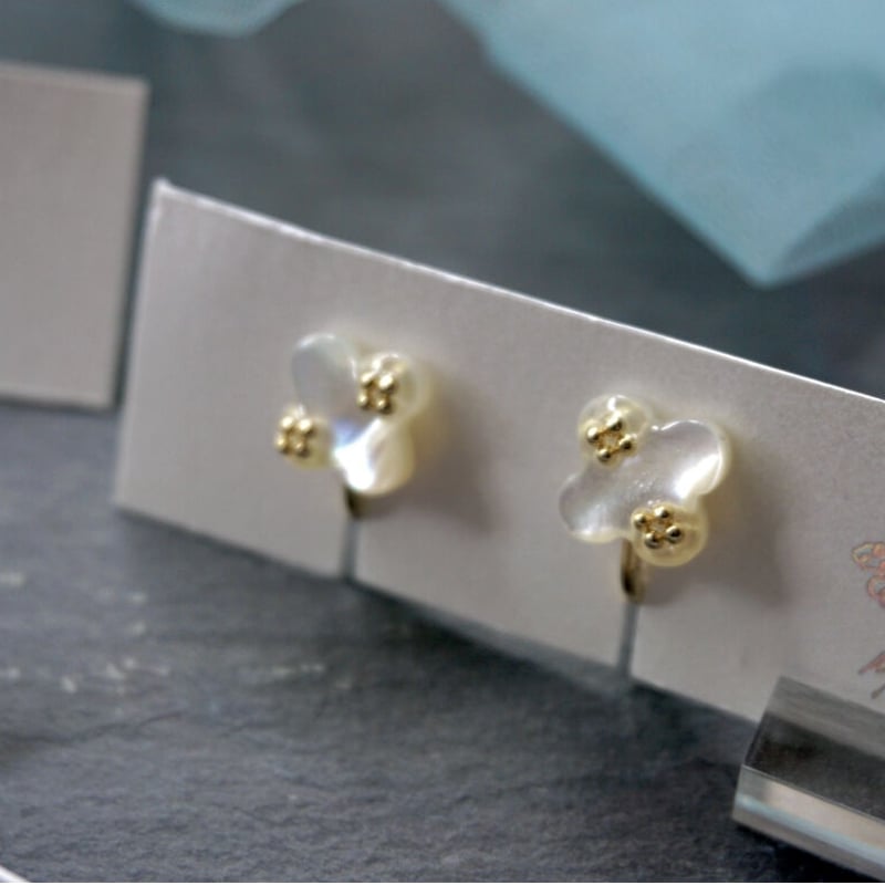 日本の粋アクセサリー「忘れ貝」【白蝶貝ver】 | Musuhi～産日神～