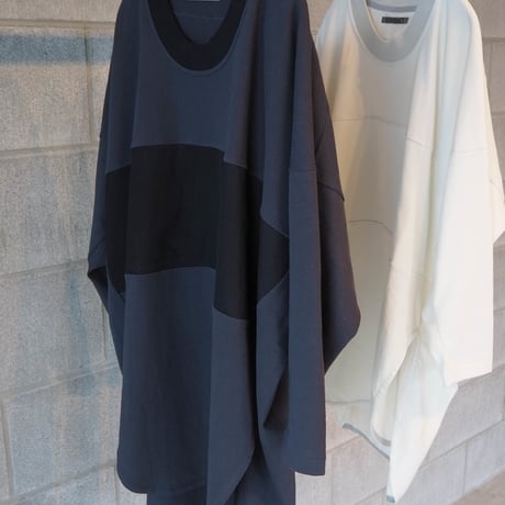 High-dense jersey Round Tee