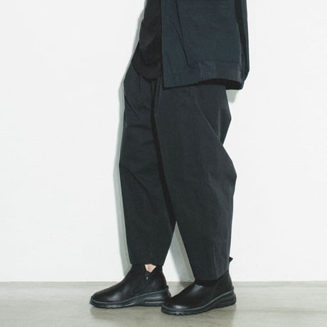 Front tuck Wide Trousers