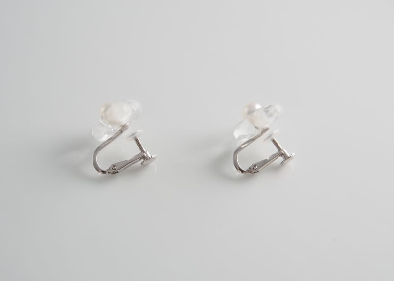 HANA Earring【S : Clear】 | YASHIMA