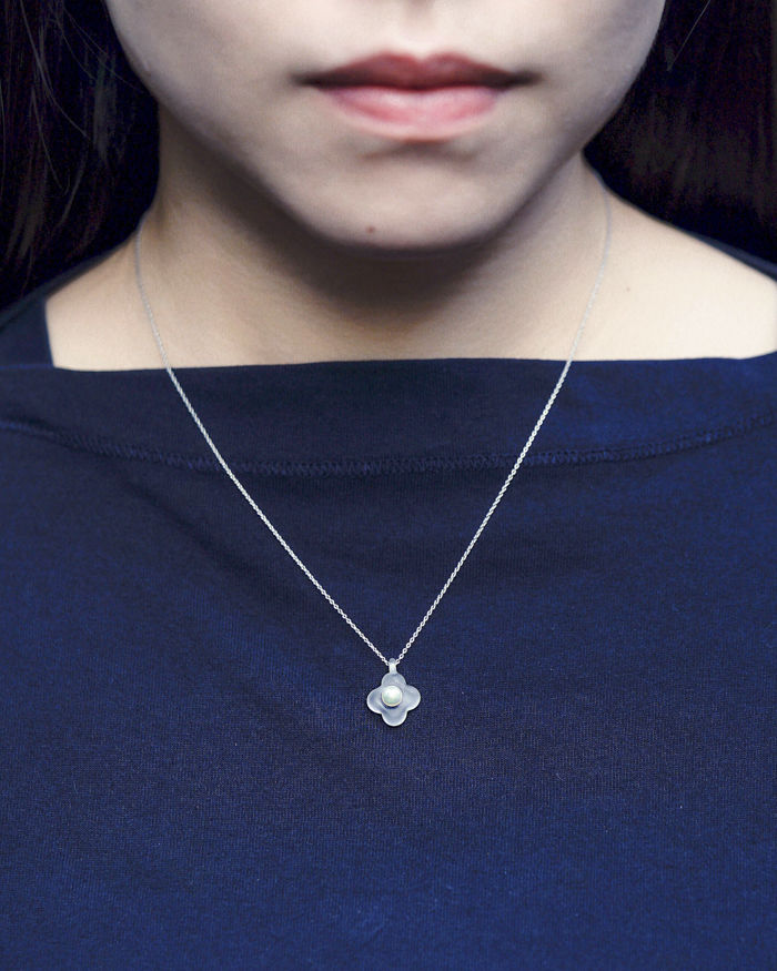 HANA Pendant necklace【Frost / Silver】 | YASHIMA