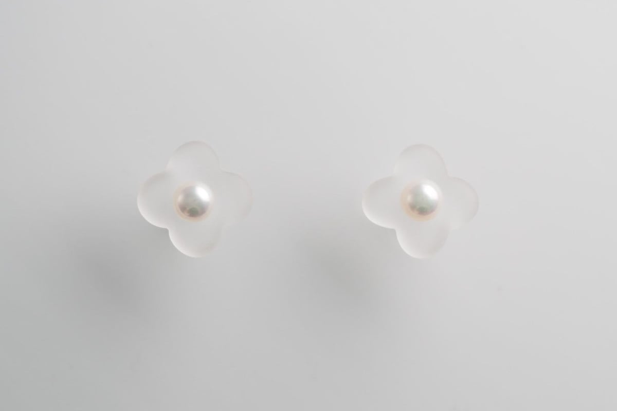 HARIO ピアス　HANA S クリア　真珠　ハリオ ピアス HANA S クリア