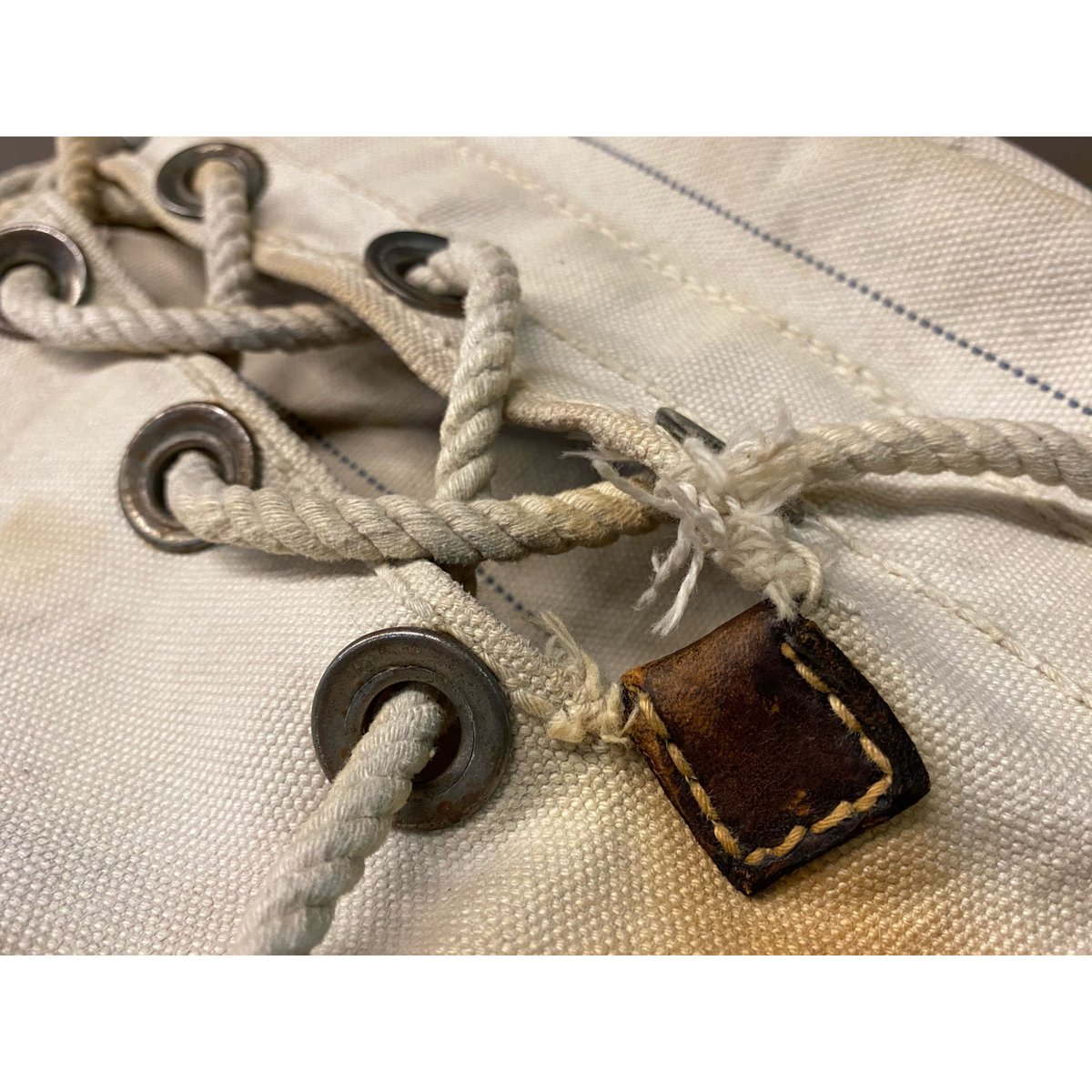 1940s U.S.Navy Canvas LaceUp Closure Bag | magn