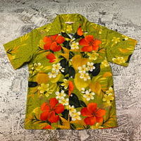 Sears S/S Hawaiian Shirt   Size:About M