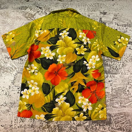Sears S/S Hawaiian Shirt   Size:About M