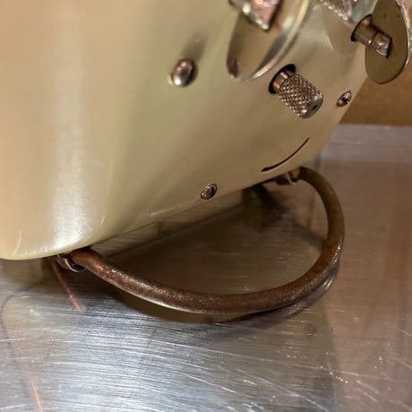 1938~1956' WestClox ''SPUR'' Style-1 White
