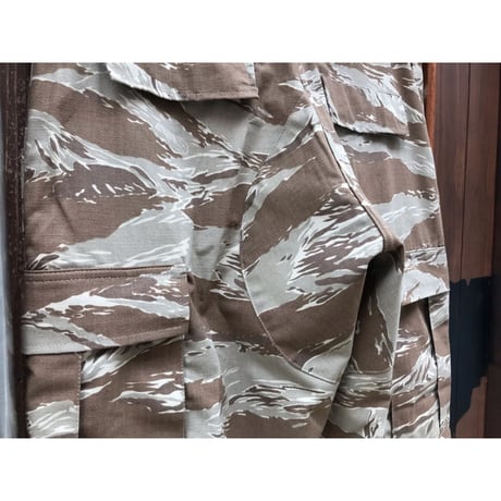 U.S.Special Force NOS DTS (Desert Tiger Stripe) Combat Pants　　Size:M-Regular