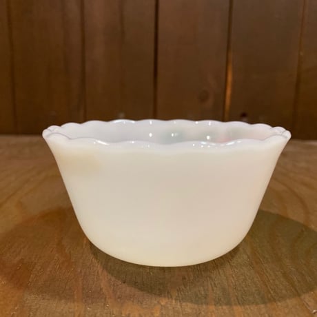 1960's FireKing GayFad Castard Cup ②