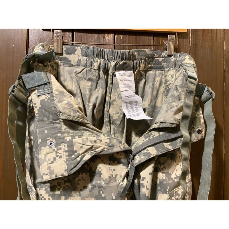 未使用品　米軍実物　OCP SOFT SHELL PANTS サイズM Tennier Industries Gen III レベル 5 ソフトシェル パンツ OCP