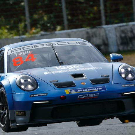 992GT3用フロントボンネット　カーボンフェアリング
