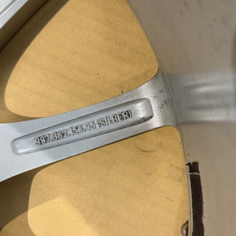 997GT3用 純正アルミホイールセット　【中古品】