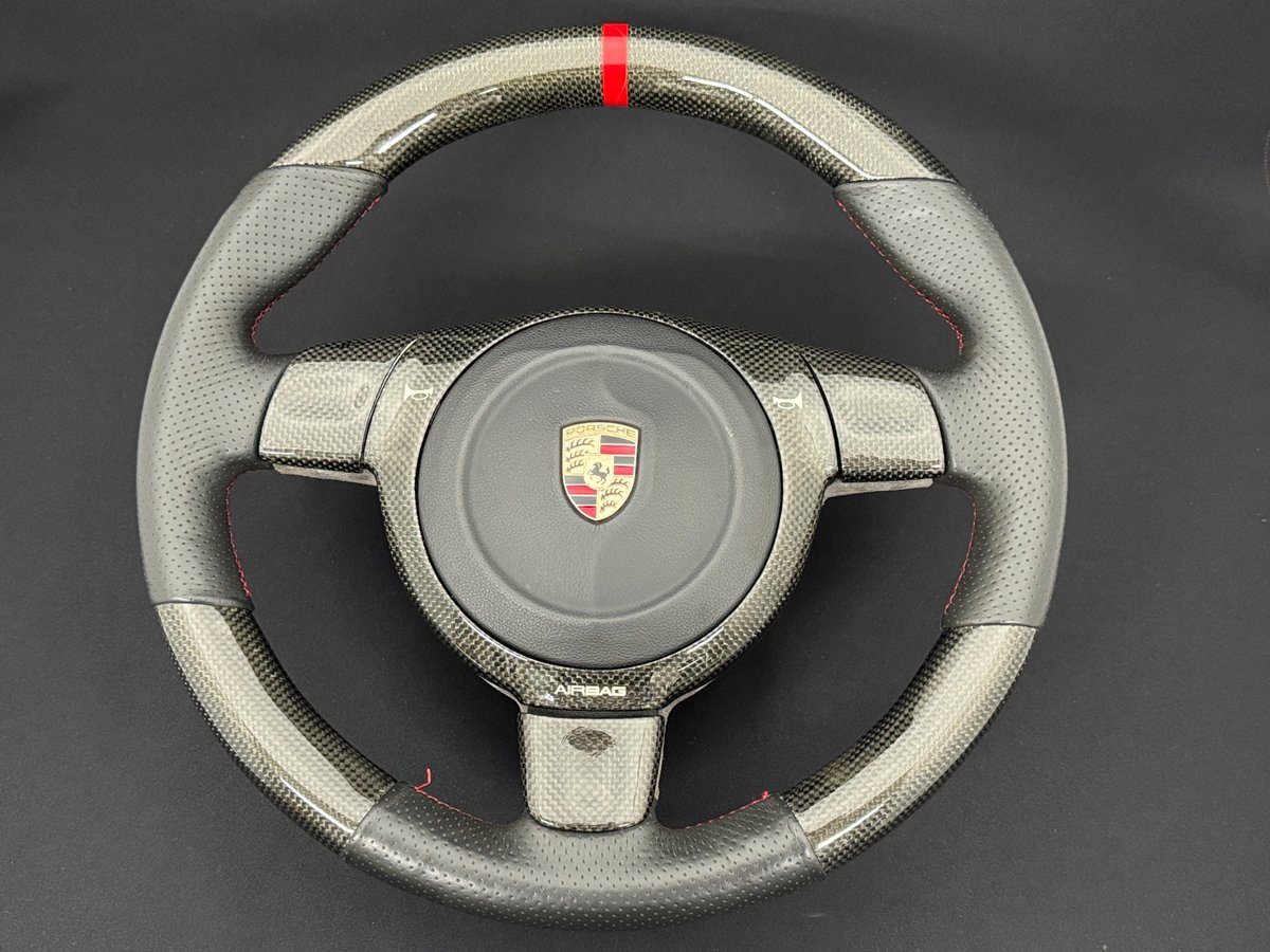 Avenue ステアリング 【中古美品】 997／987用中古カーボンステアリング 【中古品】 | クレフモータースポーツ