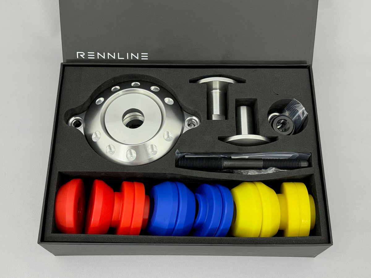 ポルシェ　996 エンジンマウント　未使用　新品 MDR株式会社: ポルシェ 996 エンジンマウント