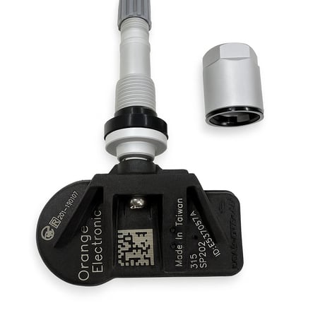 その他 BAK オシャレな人愛用の「コラボなニューバランス」4選と正解着こなし