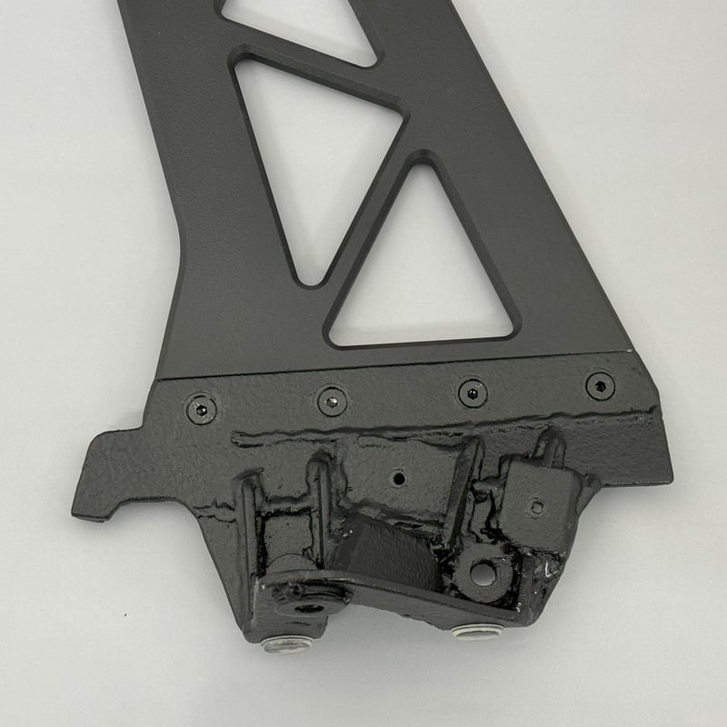 オリジナル・リヤウイングライザー 【992GT3用】 | クレフモータースポーツ