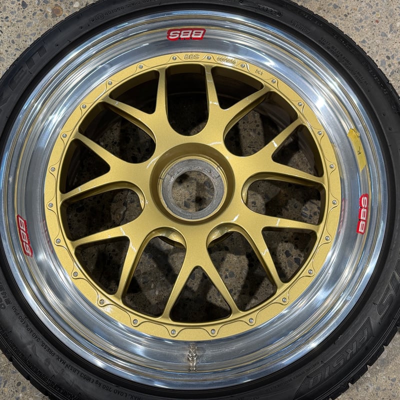 BBSモータースポーツ E07 センターロック鍛造ホイール+