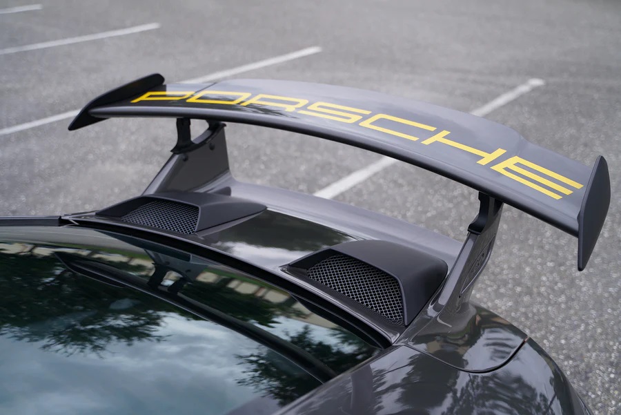 SUNTIGERリヤウイングライザー 【991GT3用】 | クレフモータースポーツ