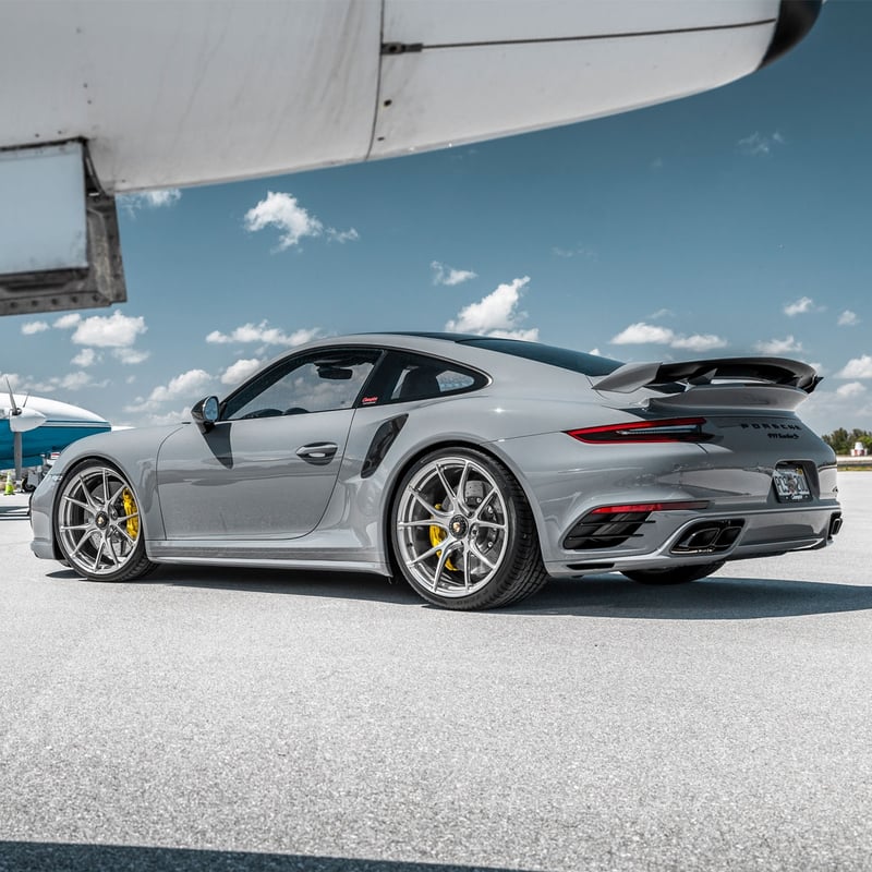 ポルシェ911ターボ セット(991前期、後期) なぜ中古のポルシェ911（991前期）を購入したのか？ - ポルシェ