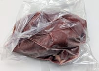 野生の鹿肉　モモ（シンタマ）351g~400g【冷凍】
