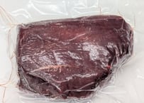 野生の鹿肉　モモ（内モモ）551g~600g【冷凍】