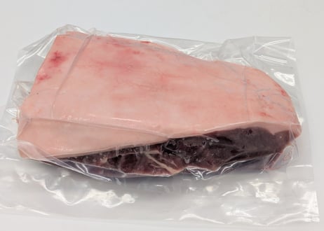 野生の猪肉　脂しっかり外モモ700gメス【冷凍】