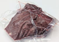 野生の鹿肉　モモ（内モモ）651g~700g【冷凍】