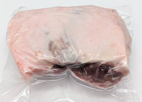 野生の猪肉　脂しっかりモモ750gオス【冷凍】