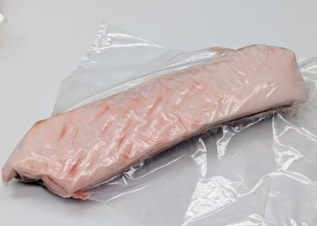 野生の猪肉　脂しっかりロース700gメス【冷凍】