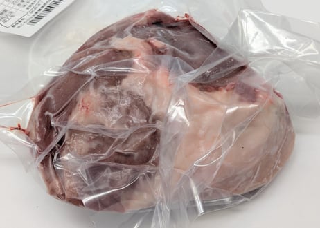 野生の猪肉　脂ほどほどモモ500gメス【冷凍】
