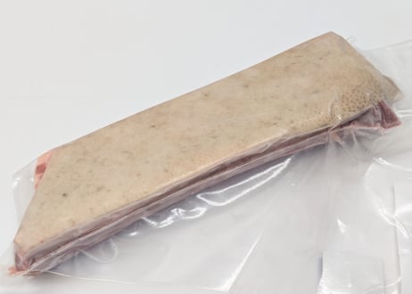 野生の猪肉　皮つき仔猪ロース450gメス【冷凍】