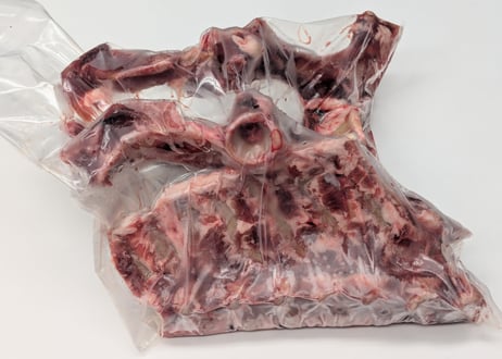 うまみしみでる猪骨 801g~900g【冷凍】