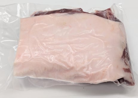野生の猪肉　脂しっかりカタロース600gメス【冷凍】