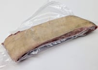 【セール品】野生の猪肉　皮つき仔猪ロース700gオス【冷凍】