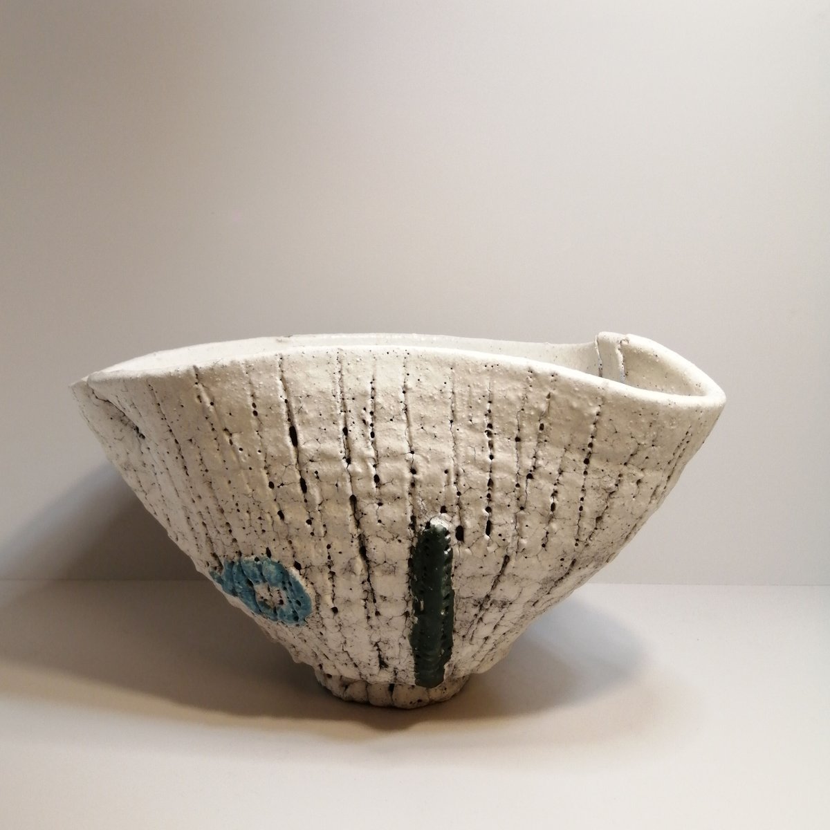 キムホノ　金憲鎬　織部鉢 キム・ホノ 織部鉢 （穴あき） - H S - online shop -