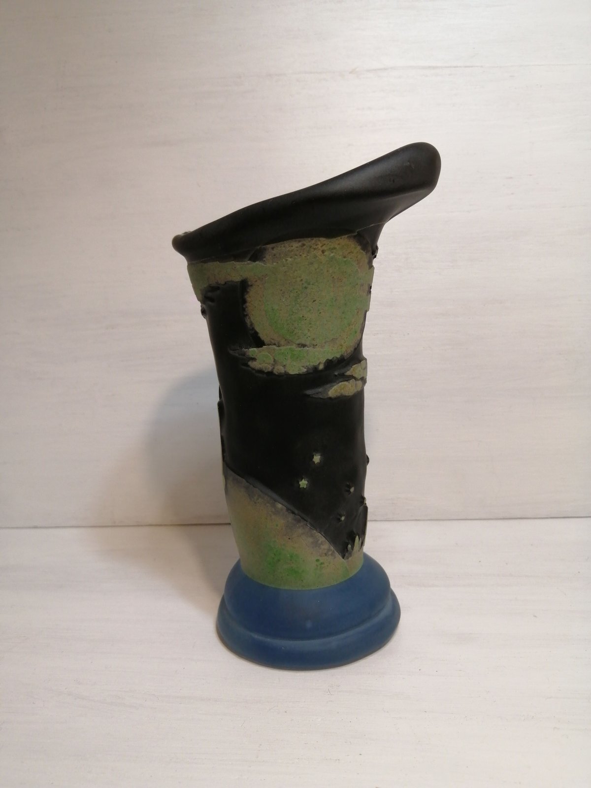 近藤潤 染付 梅絵 花瓶 共箱 栞 未使用(K-A233) 近藤悠三「染付柘榴花瓶」 - YouTube