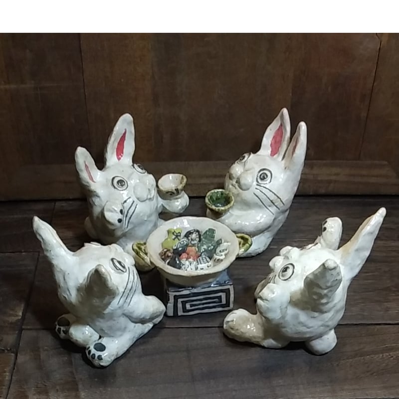 佐藤大士 土鍋を囲むうさぎたちセット作品 | gallery you