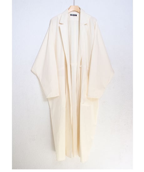 jk-70W / white dolman coat