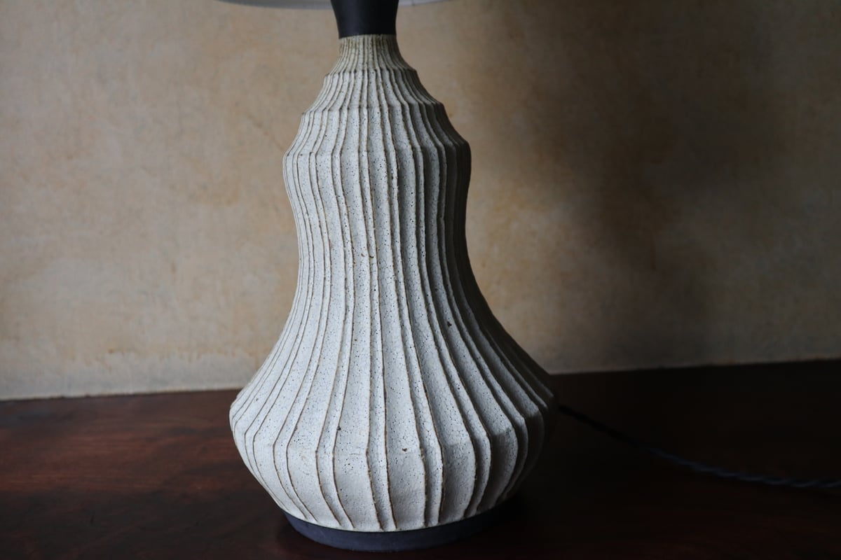 額賀章夫 ランプ② 額賀章夫 ランプ② CATEGORY 額賀章夫 | 桃居 online 展覧会