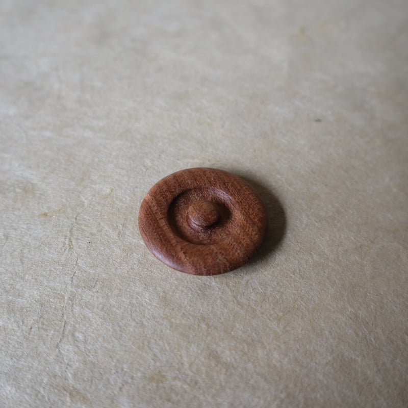 【長谷川英二】神代杉　菓子皿　銘々皿　敷物　コースター　茶托　共箱共布 茶道具 長谷川英二】神代杉 菓子皿 銘々皿 敷物 コースター 茶托 共箱共布