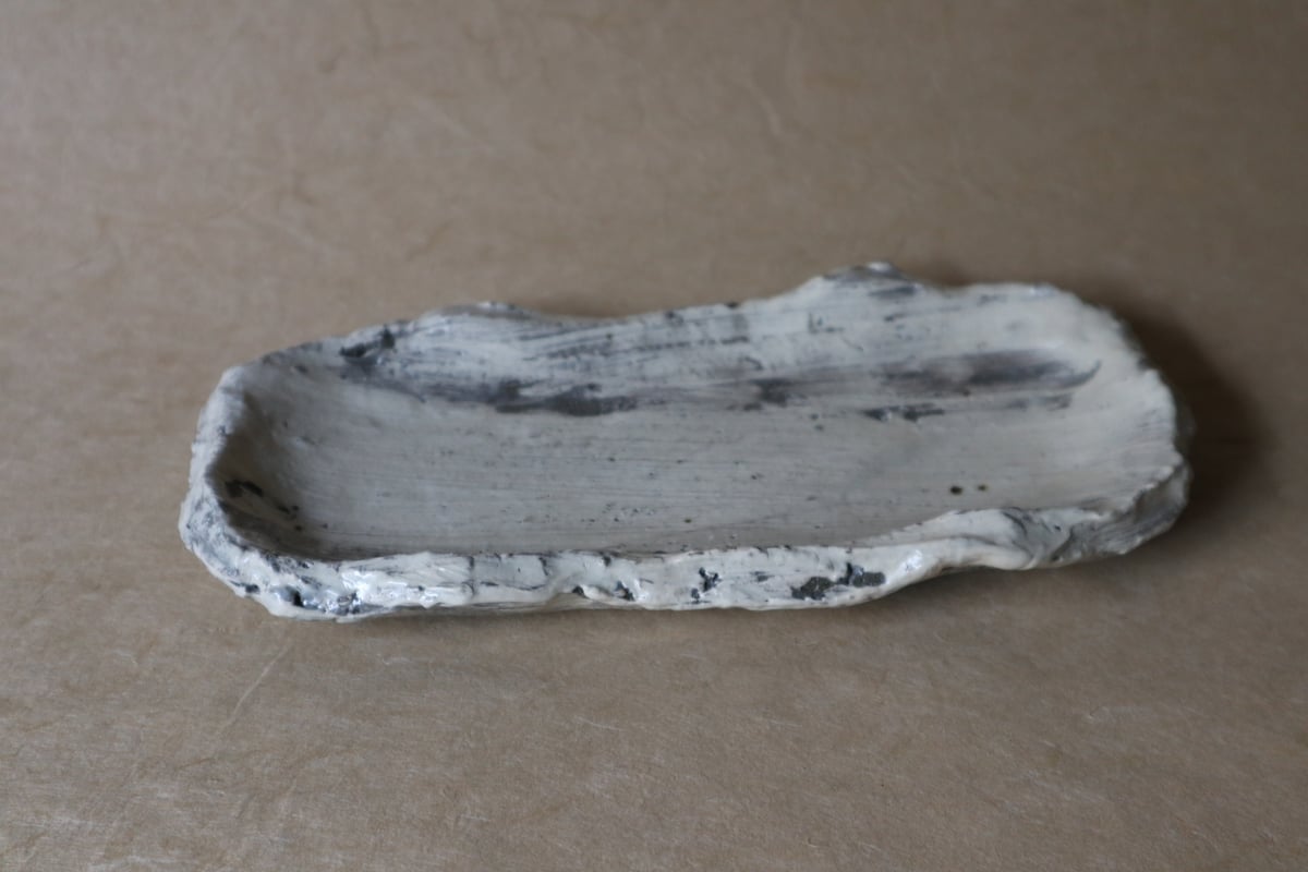 刷毛目長皿 033 | 桃居 online 展覧会